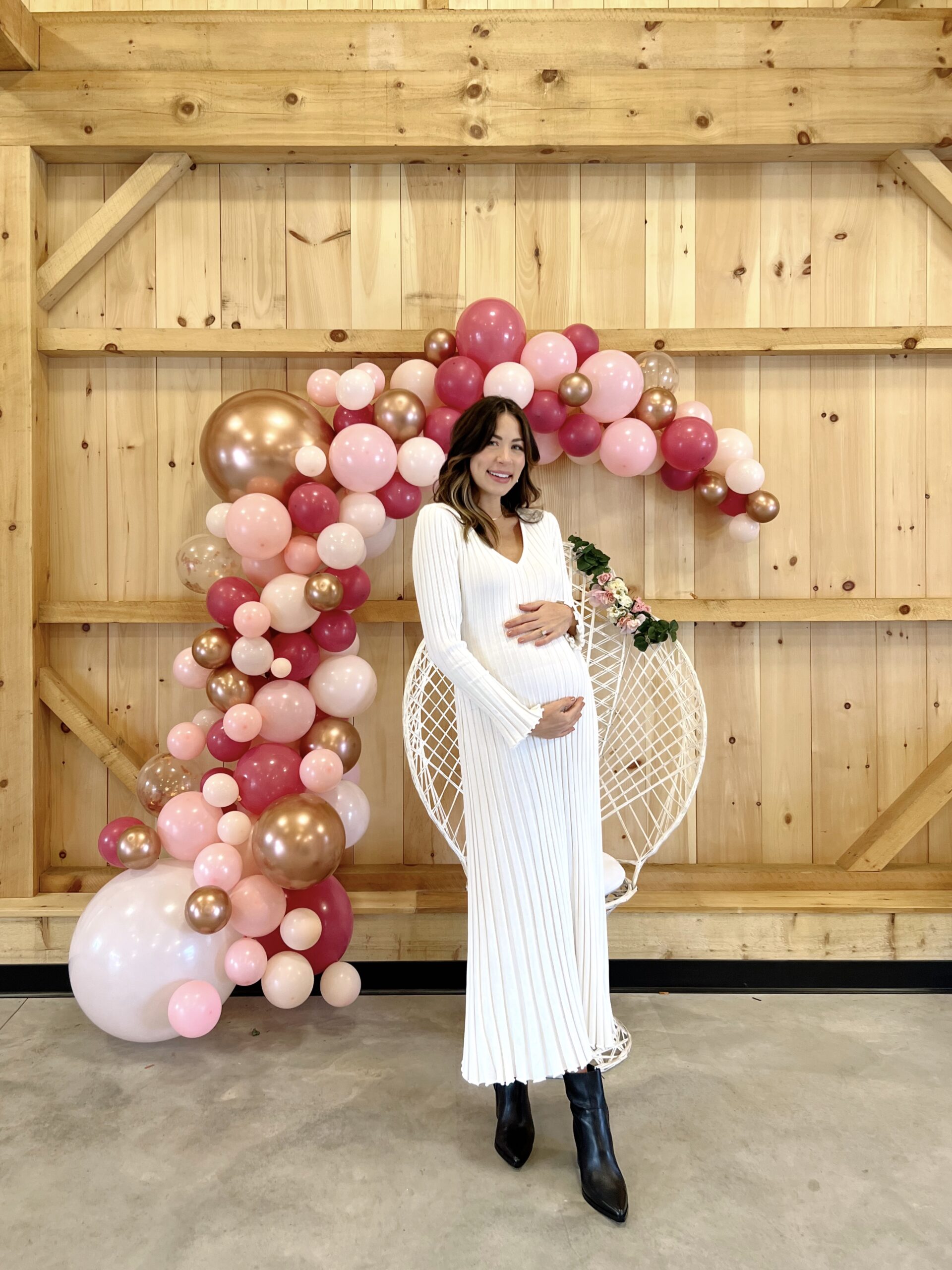 baby shower outfits for mom